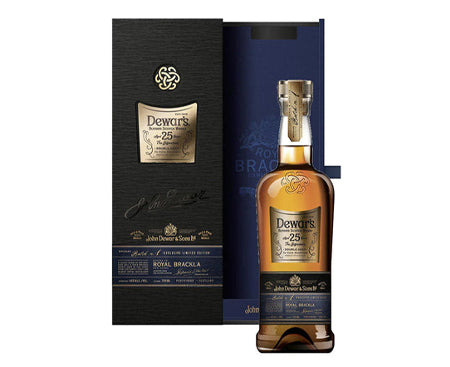 Dewar’s 25 Year Old The Signature Blended Scotch Whisky (700ml)
